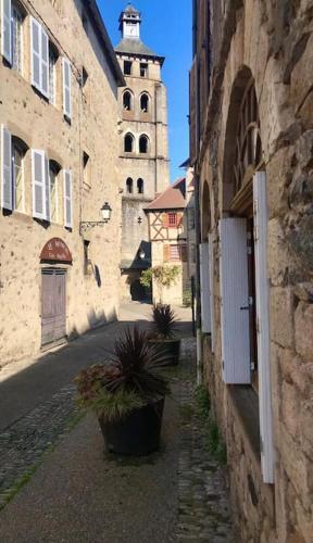 Villa La Baronne-hauteurs de Beaulieu-sur-dordogne