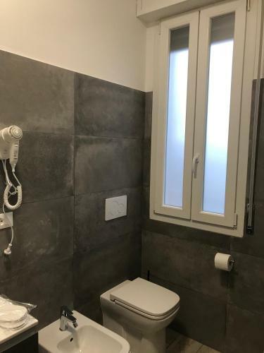 Hostal Holabologna B&B
