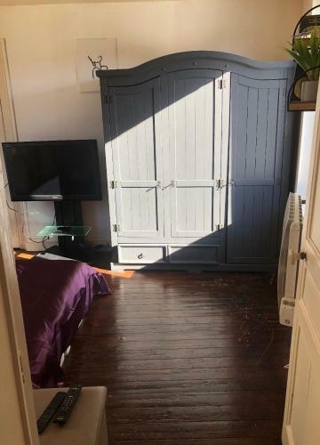 Paisible Et Historique Maison De 1881