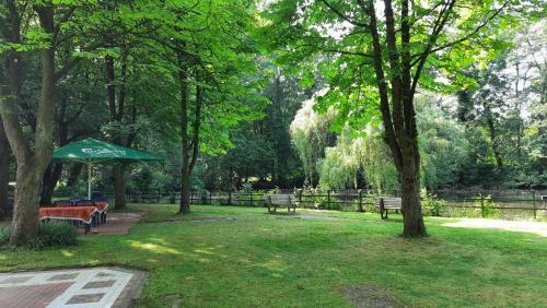 Parkhotel Keck - Castillo Del Bosque