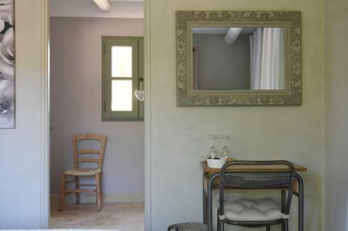 Bed & Breakfast La Maison De B�caras