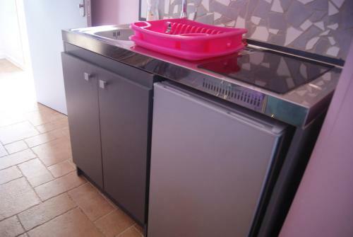 Gite De Rose Blanche