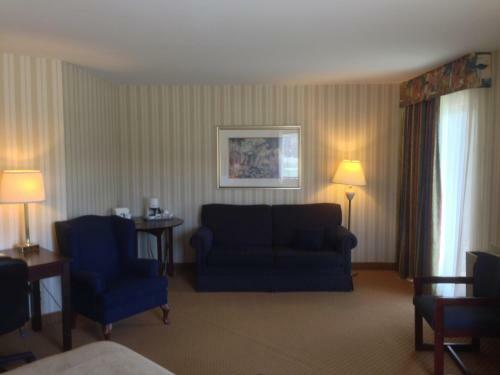 Quality Hotel & Suites Sherbrooke