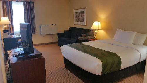 Quality Hotel & Suites Sherbrooke