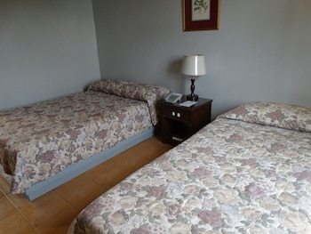 Posada Casa Leticia Business Inn