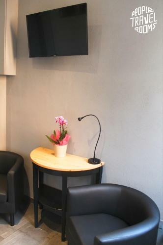 Hostal People Travel Rooms