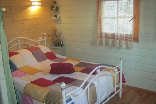 Chalet Champ�tre Dans Les Bois Du Lot, Immersion.