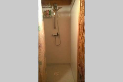 Chalet Champ�tre Dans Les Bois Du Lot, Immersion.