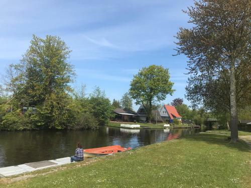 Ferienhaus Heinkens Hoek Mit Eigenem Bootssteg