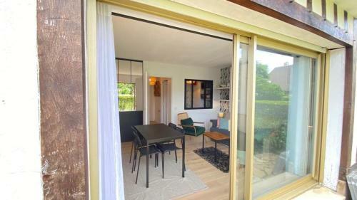 Apartamento Cmg - Cosy Studio Rez-de-jardin - 200m De La Plage