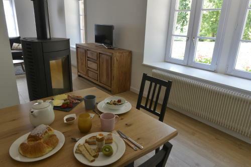 Bed & Breakfast Maison D'h�tes Les Jardins De Madeleine