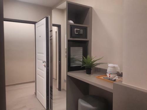 Hostal Smart Apartment Sei Chiese - Solo Affitti Brevi
