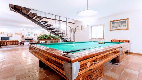 Villa Vallocchia - Sleeps 18 Exclusive Poolgrounds 2