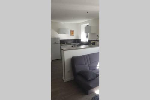 Maisonnette Sur La Voie Verte � Berz� La Ville