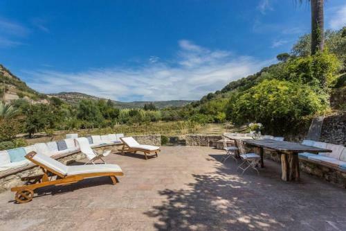 Amazing Villa 2km From The Beach