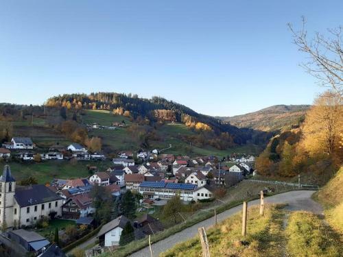 Apartamento Ferienwohnung Am Gei�berg