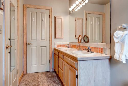 Pineview Haus By Colorado Rocky Mountain Resorts