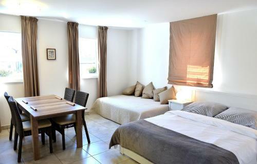Effie Perine Apartments