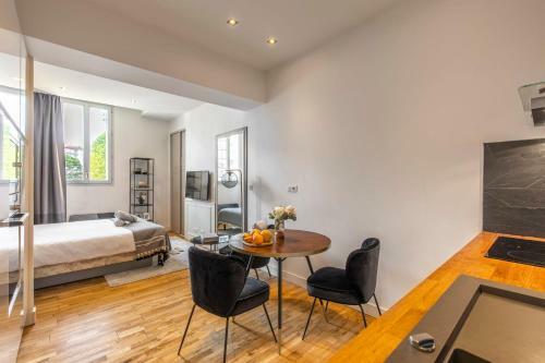 Apartamento Studio Charming & Modern - Quiet Area In City Center - Wifi