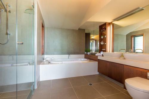 Hamilton Island Holiday Homes