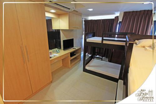Aparthotel Bsa Twin Towers