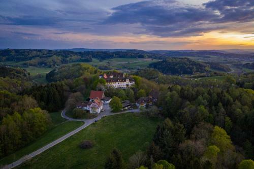 Posada Schloss Hohenfels/ G�stehaus Morgenrot
