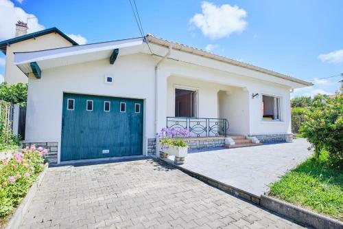 Guestready - House With Garden