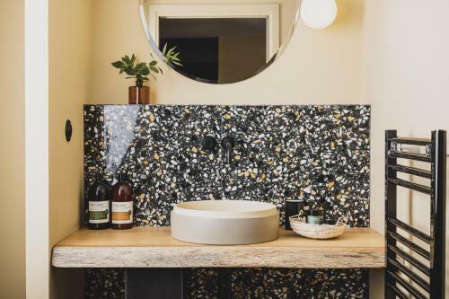 Hotel Le Garage Biarritz H�tel Nouvelle Ouverture