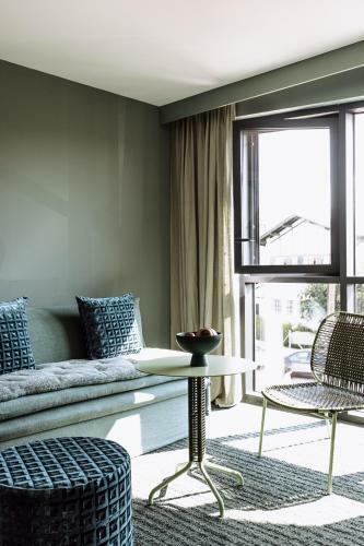 Hotel Le Garage Biarritz H�tel Nouvelle Ouverture