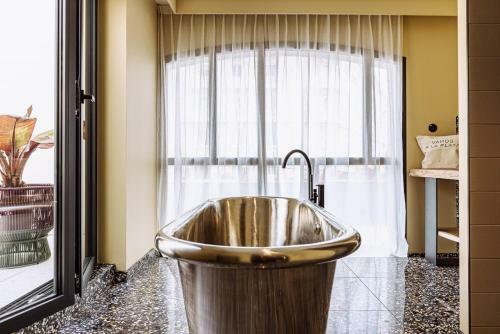 Hotel Le Garage Biarritz H�tel Nouvelle Ouverture