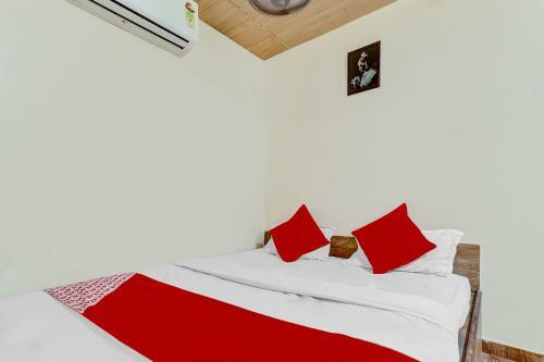 Hotel Oyo 87154 Samarth Krupa Lodging And Boarding