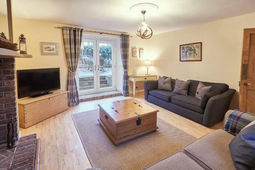 Host & Stay - Church Cottage