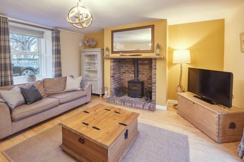 Host & Stay - Church Cottage