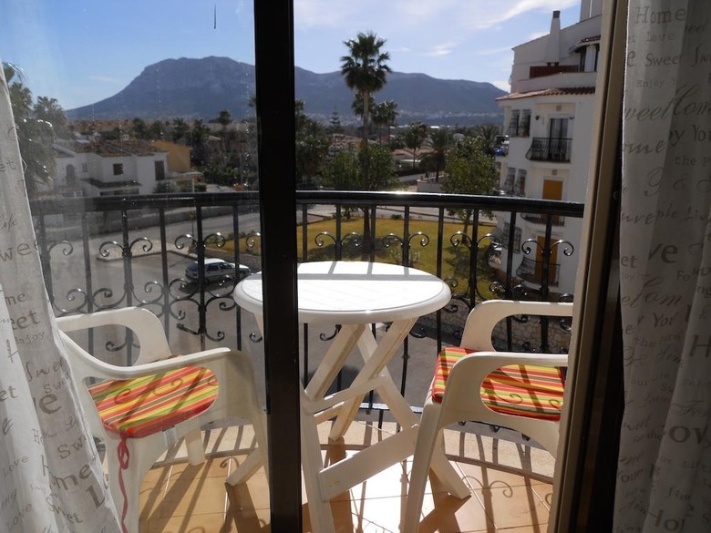 Apartamentos En La Playa De Las Marinas