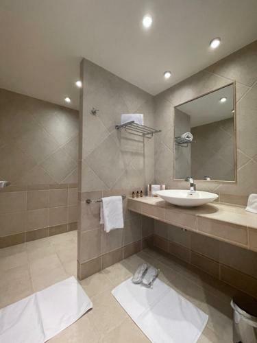 Hostal Domaine De Cachard