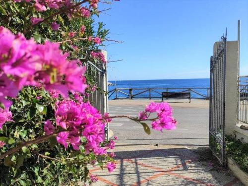 Apartamento Lungomare Bay, E Sei In Spiaggia...
