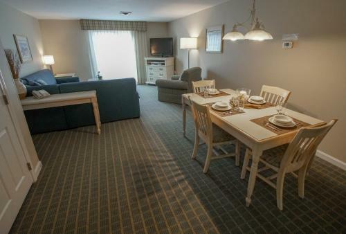Hotel Cape Winds Resort