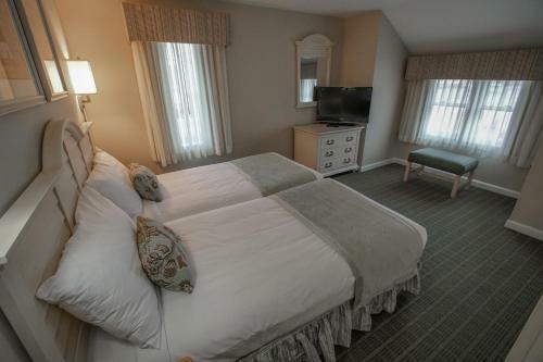 Hotel Cape Winds Resort