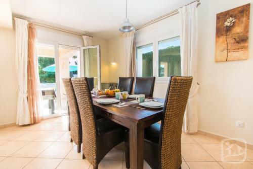 Holiday Villa Baladrar
