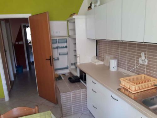 Apartment In Porec/istrien 33166