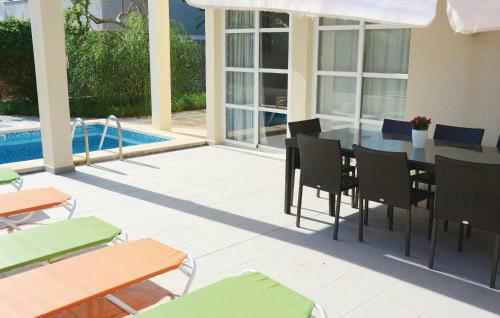 Holiday Home Calle Savina