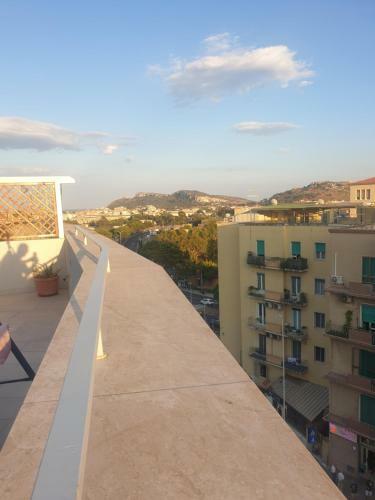 Apartamento Nuovo Attico Con Terrazza 5 Minuti Dal Mare
