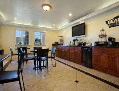 Motel Orange Show Inn