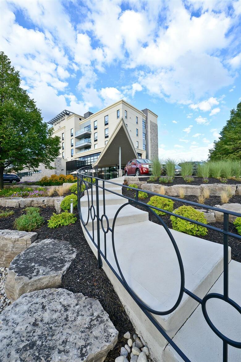 Best Western Premier C Hotel By Carmen's