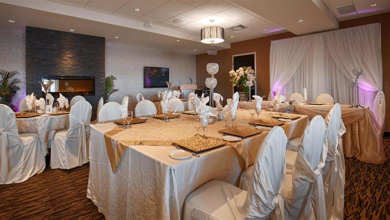 Best Western Premier C Hotel By Carmen's