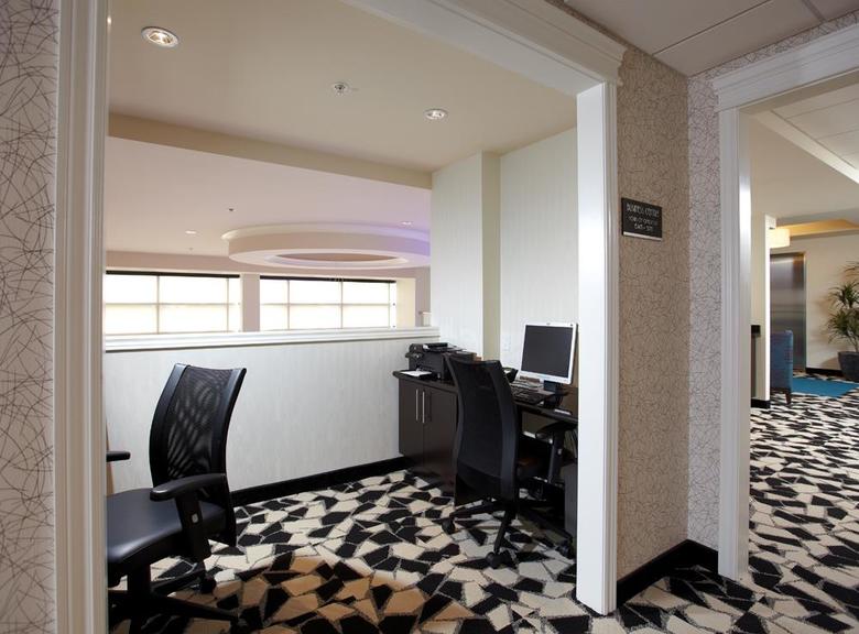 Best Western Premier C Hotel By Carmen's