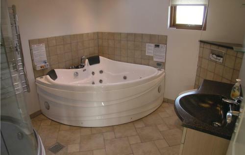 Holiday Home Vinkelb�k Dnmkt