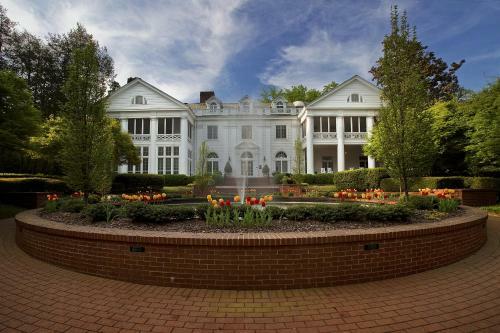 Bed & Breakfast The Duke Mansion