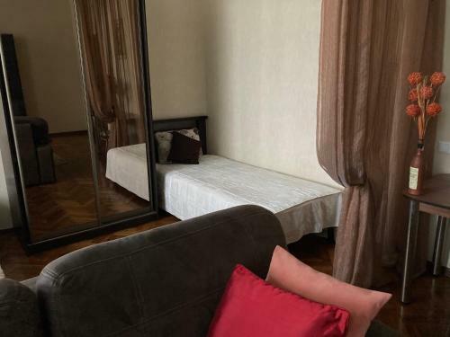 Apartment Close To Roshen Fountain