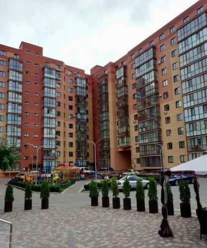 Green Apartments On Kotsyubinsky Avenue